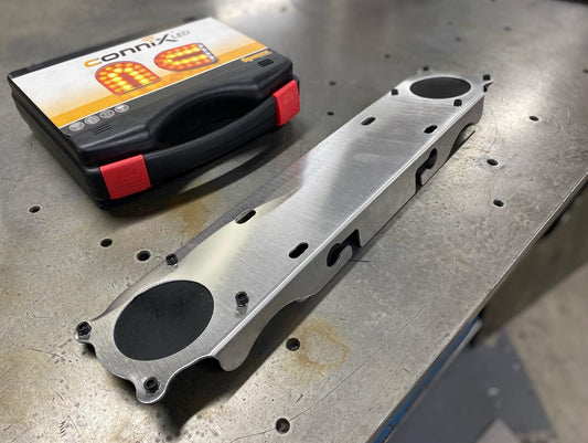 Death plate deluxe plate holder and light bar